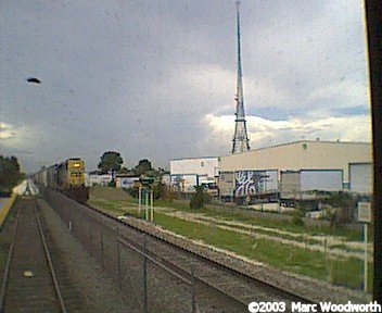 csx_waiting_for_p616_to_stop_at_magnolia_park.jpg