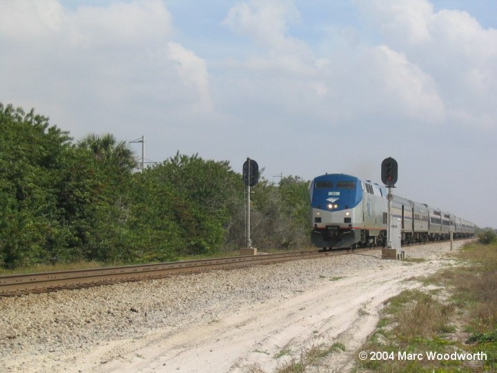 po92_clearing_the_signal_south_of_martin_county_road_15b.jpg